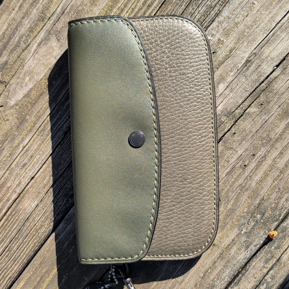 NWOT! 1941 Clutch with snakeskin